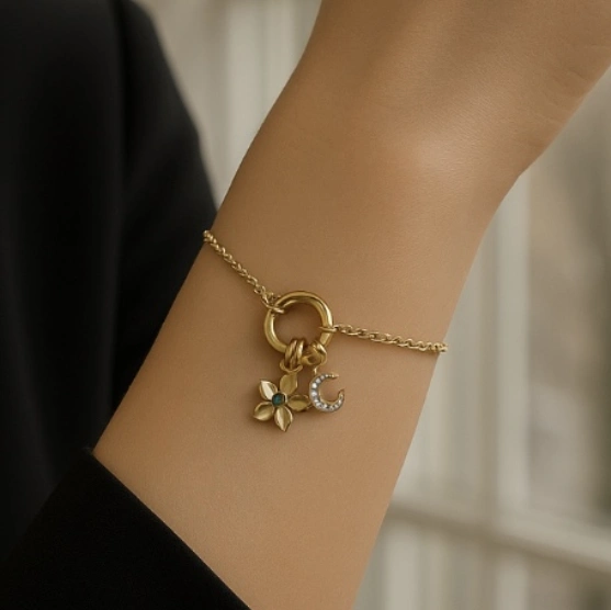 The Daisy Bracelet